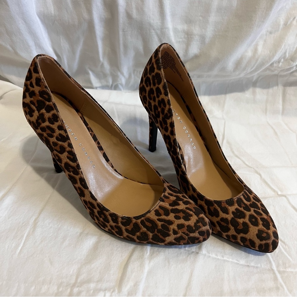 LlC Lauren Conrad Women Heels.